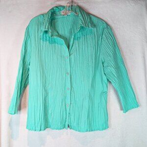 Bellissima Pale Turquoise crinkle blouse Size Large